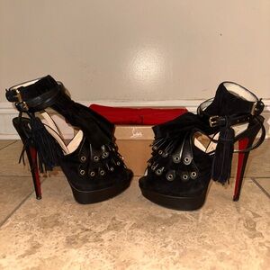 Christian Louboutin Misfit 150 Veau Velour/Calf Heels Sandals